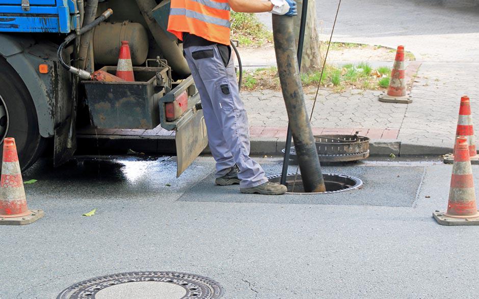 appareil déboucheur canalisation Dourdan